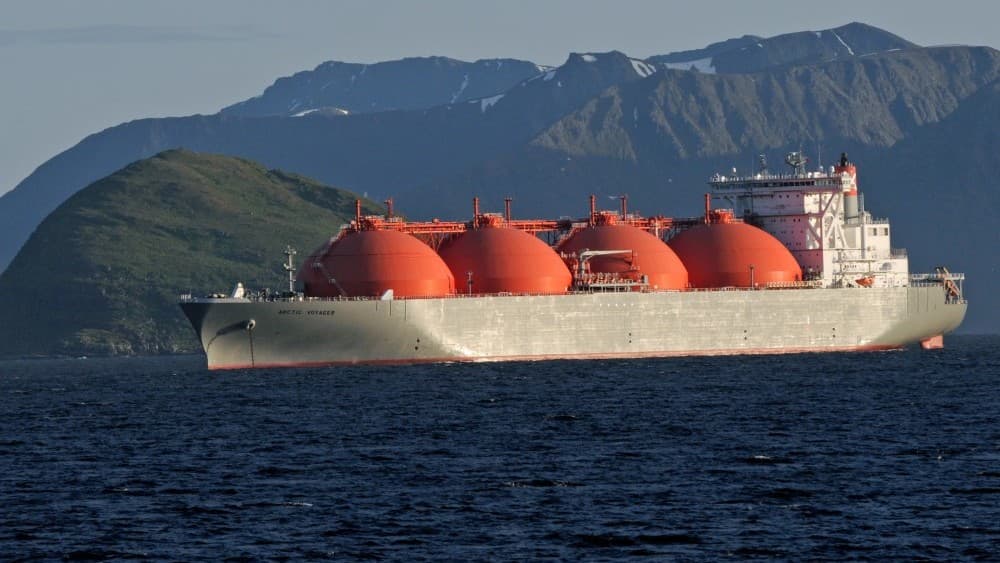 India Refuses Russian LNG: Reuters Reveals Reason India Refuses Russian LNG: Reuters Reveals Reason