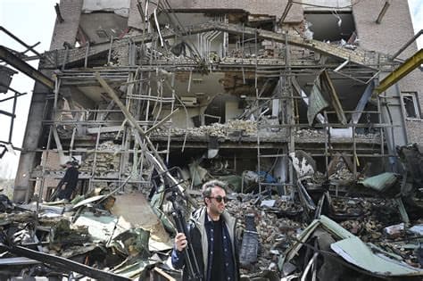 Japan Arranging Talks with Iranian Leader as Middle East Tension Grows Japan Arranging Talks with Iranian Leader as Middle East Tension Grows