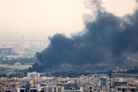 Environmental Impact of Iran War Could Pollute Land, Sea and Air for Years Environmental Impact of Iran War Could Pollute Land, Sea and Air for Years