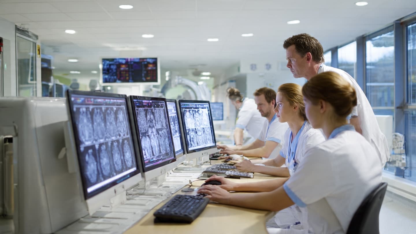 When Britain's Hospitals Turn Toward Digital Medicine, Artificial Intelligence Enters the Quiet Rhythm of Patient Care When Britain's Hospitals Turn Toward Digital Medicine, Artificial Intelligence Enters the Quiet Rhythm of Patient Care