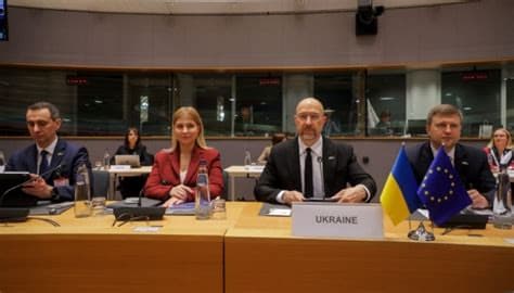 Ukrainian Foreign Minister: All Clusters of EU Accession Talks with Ukraine Should Be Opened in June
