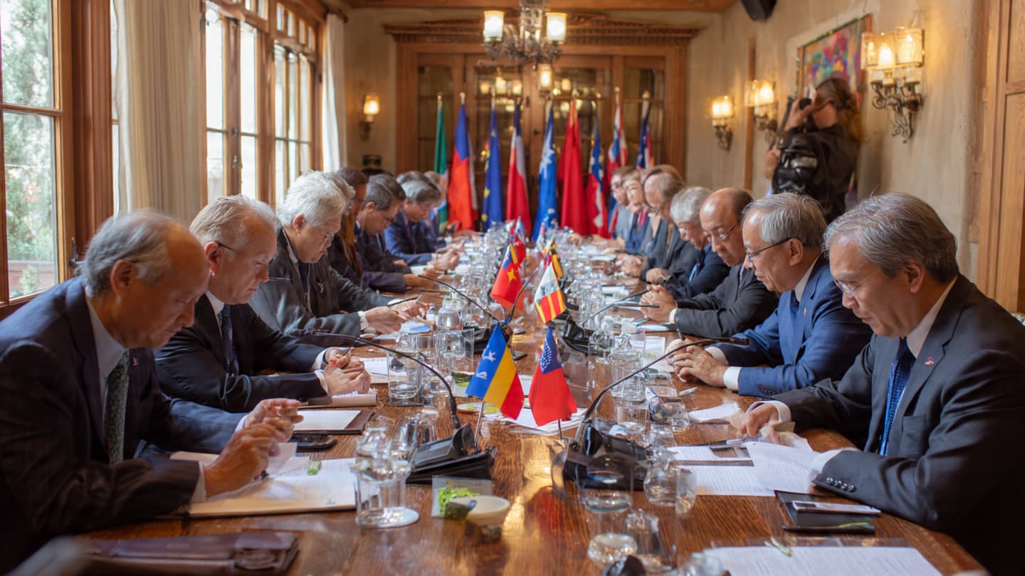 Can Distance Diminish Concern? France's Response to Unfolding Tensions Abroad Can Distance Diminish Concern? France's Response to Unfolding Tensions Abroad