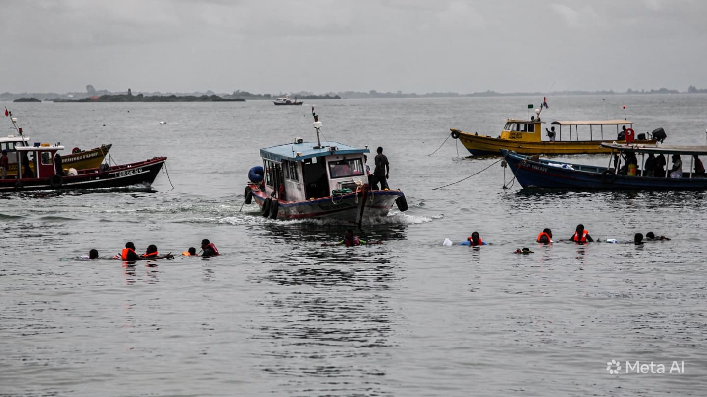Seven Dead in Lagos: Emergency Teams Recover Bodies Following Fatal Passenger Boat Capsize Incident