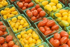 Between Sauce and Strategy: Why Tomatoes Have Entered the Health Debate Between Sauce and Strategy: Why Tomatoes Have Entered the Health Debate