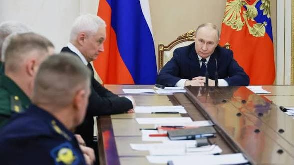 Russian Spies Are Aggressively Seeking Western Technology as Sanctions Bite, Officials Say