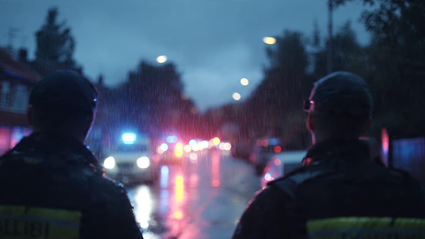 Between Burning Structures and Cold Coastal Air, Danish Firefighters Faced A Difficult Overnight Emergency Recently