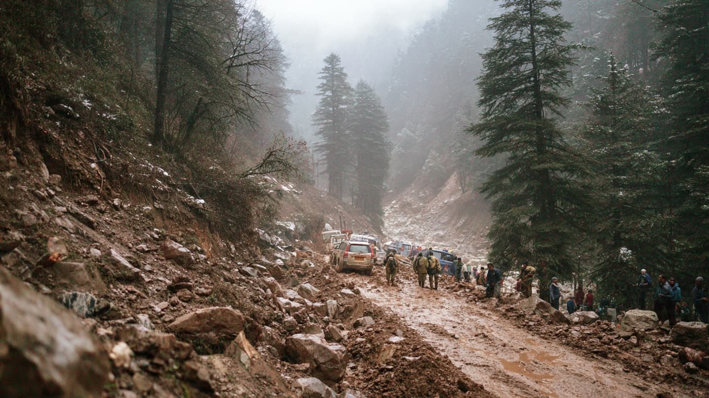 A Scenic Route Faced the Power of the Landscape