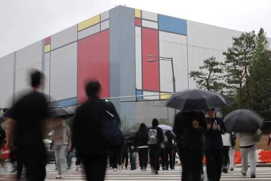 Samsung's Unionized Workers in South Korea Approve Pay Deal