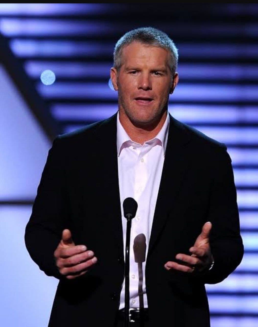 NFL Legend Brett Favre Labels Biden and Obama 'Worst Presidents in American History' NFL Legend Brett Favre Labels Biden and Obama 'Worst Presidents in American History'