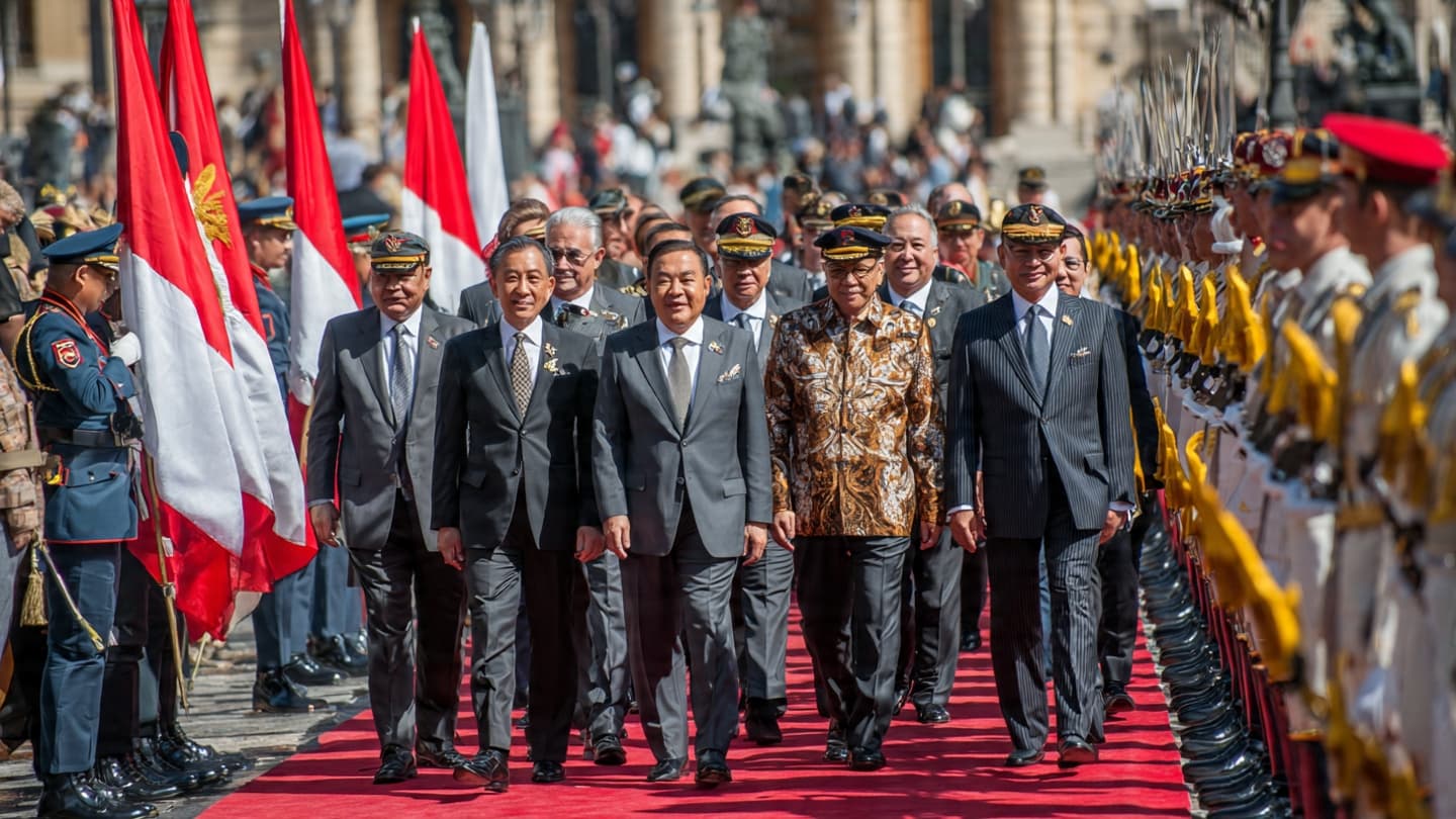Between Diplomacy and Tradition, Public Attention Follows the Presidential Journey