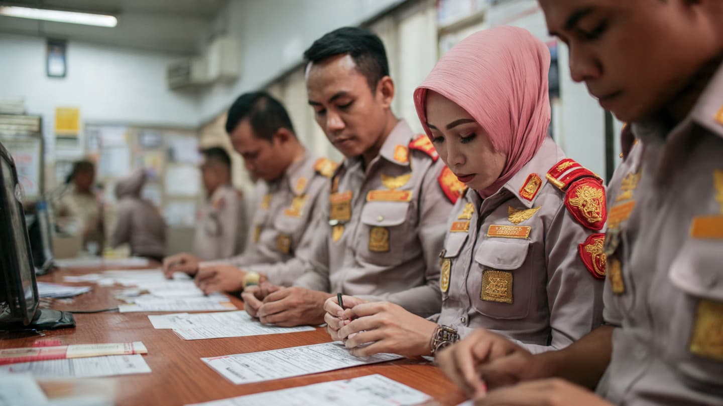 Across Troubled Waters, Nine Volunteers Finally Return Home Safely