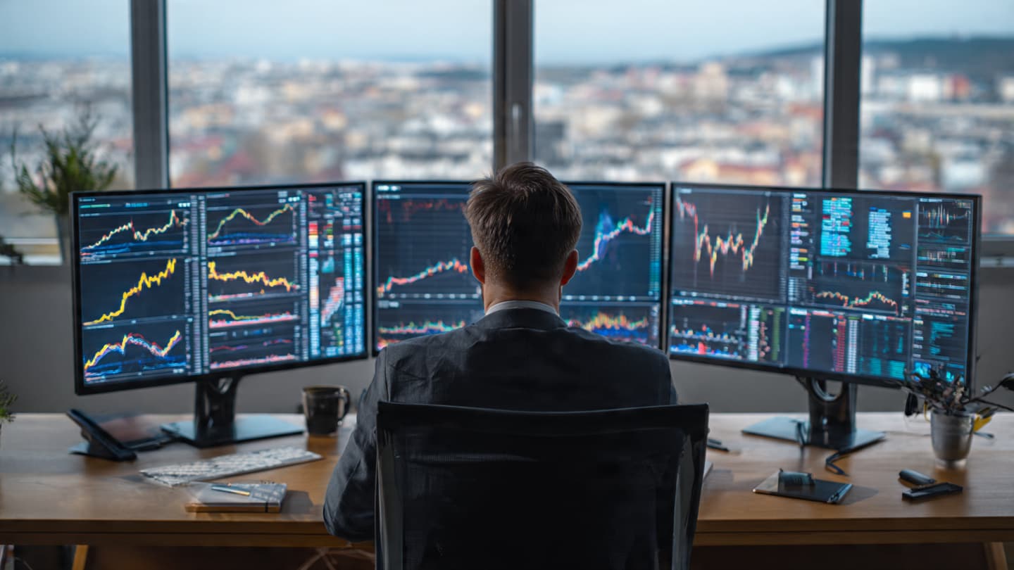When Geopolitics Meets Economics, What Happens to Inflation Expectations? When Geopolitics Meets Economics, What Happens to Inflation Expectations?