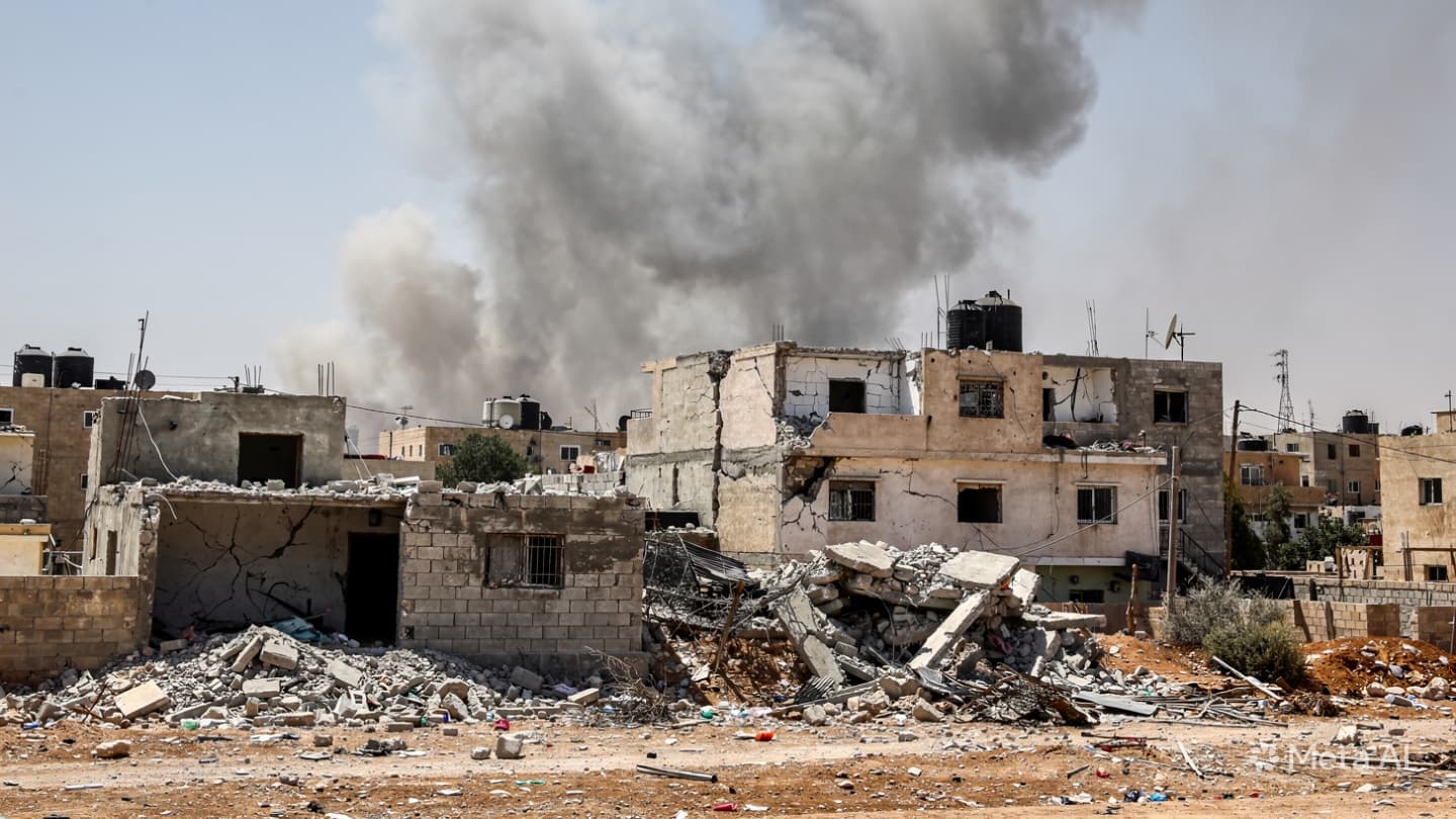 Southern Lebanon Airstrikes: Seven Killed as Military Operations Persist Despite Ongoing Regional Ceasefire Deals Southern Lebanon Airstrikes: Seven Killed as Military Operations Persist Despite Ongoing Regional Ceasefire Deals