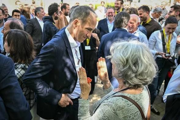 Sandrine Rousseau Refuses Support for Raphaël Glucksmann in 2027 Presidential Race