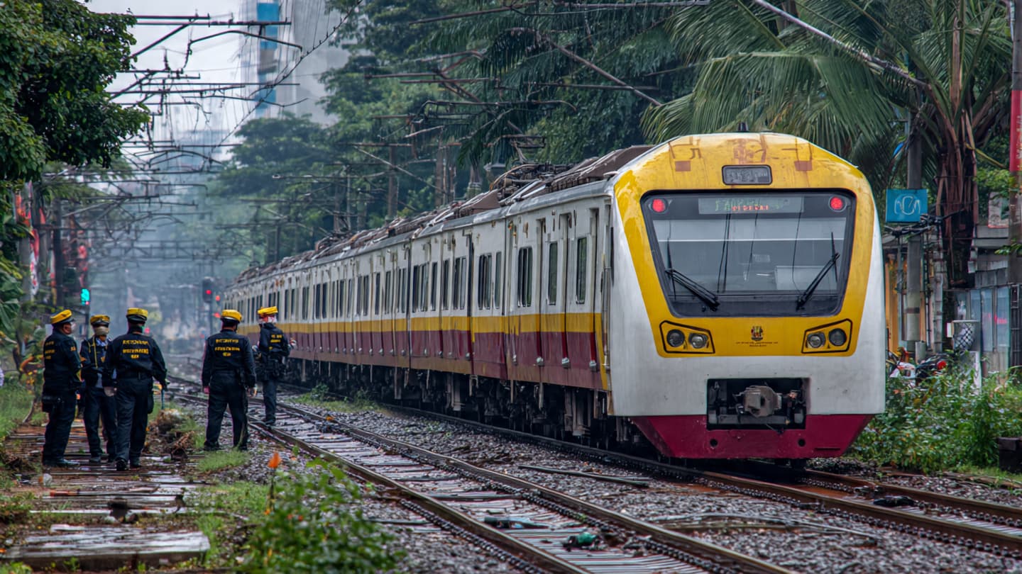 Along Busy Railway Lines, Safety Questions Return After the Collision