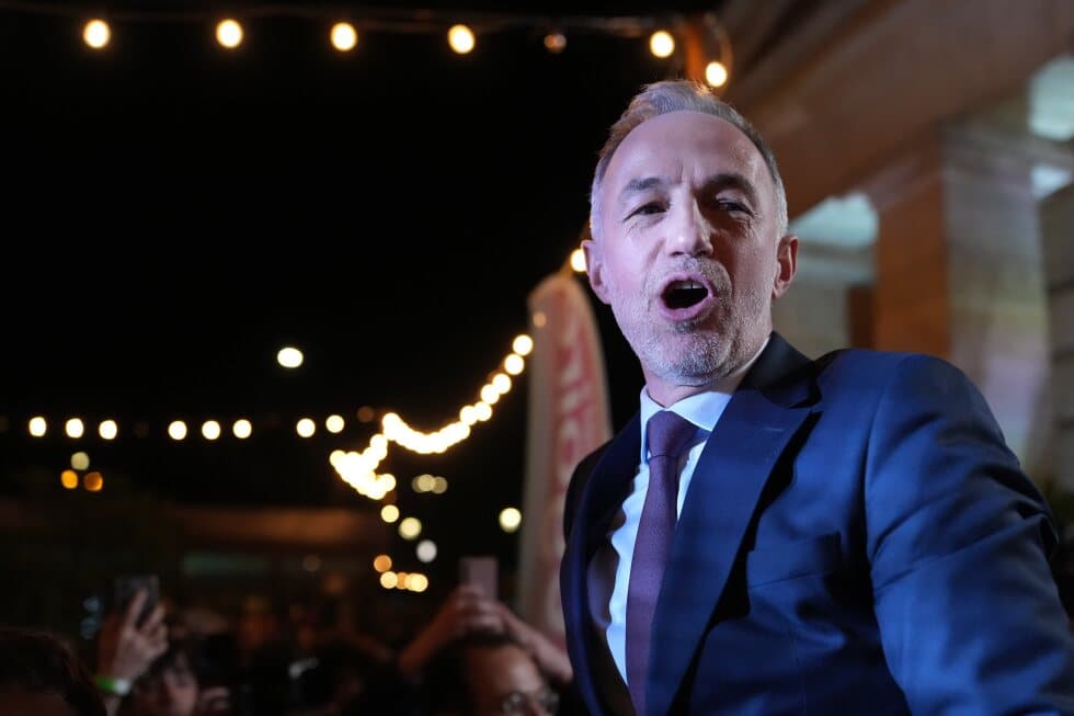 Socialist Emmanuel Grégoire Elected Mayor of Paris Socialist Emmanuel Grégoire Elected Mayor of Paris