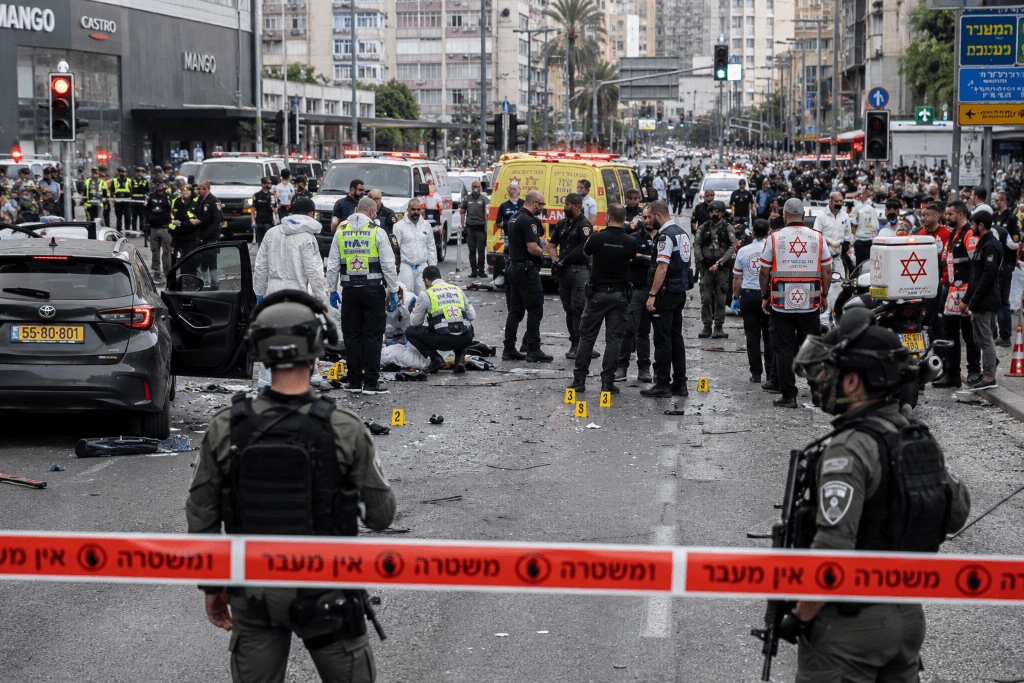 Deadly Shooting in Central Israel Leaves One Dead, Multiple Wounded Deadly Shooting in Central Israel Leaves One Dead, Multiple Wounded