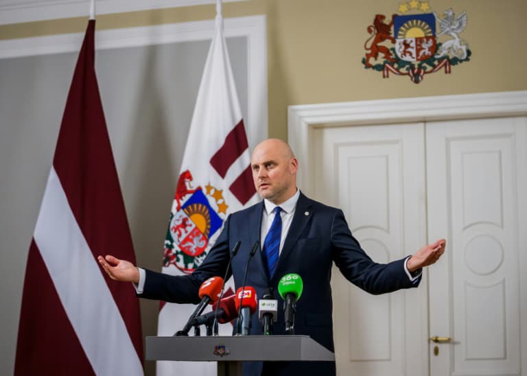 Latvian Centrist Moves to Form Coalition Government