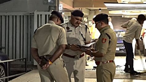 Toy Car Bomb Plot: Pan-India Terror Sweep Leads to Arrest of Duo in Mumbai Toy Car Bomb Plot: Pan-India Terror Sweep Leads to Arrest of Duo in Mumbai