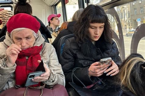 Russia Thwarts Protests Over Blocking of Popular Messaging App, but Frustration Persists Russia Thwarts Protests Over Blocking of Popular Messaging App, but Frustration Persists