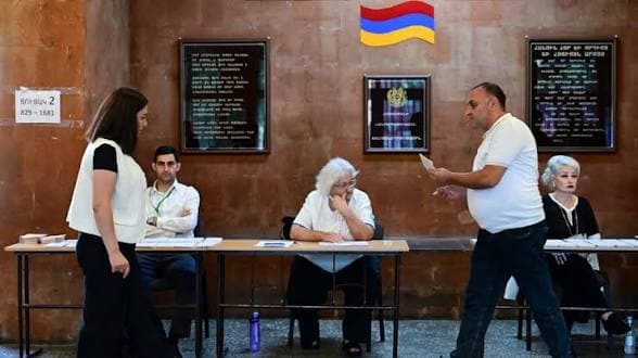 Pro-EU Ruling Party in Armenia Claims Victory in Parliamentary Election Pro-EU Ruling Party in Armenia Claims Victory in Parliamentary Election
