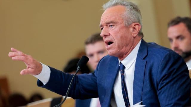 RFK Jr. Once Cut Off Penis of ‘Road-Killed Raccoon’ in New York, New Book Reveals RFK Jr. Once Cut Off Penis of ‘Road-Killed Raccoon’ in New York, New Book Reveals
