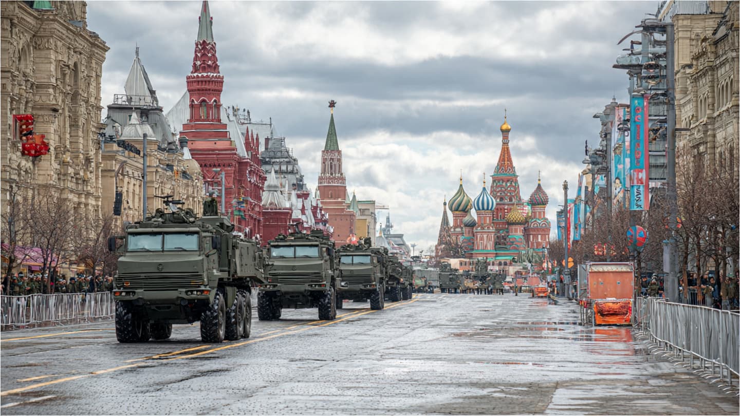 Between Memory and Fear: The Uneasy Silence Surrounding Putin’s Wartime Parade Between Memory and Fear: The Uneasy Silence Surrounding Putin’s Wartime Parade