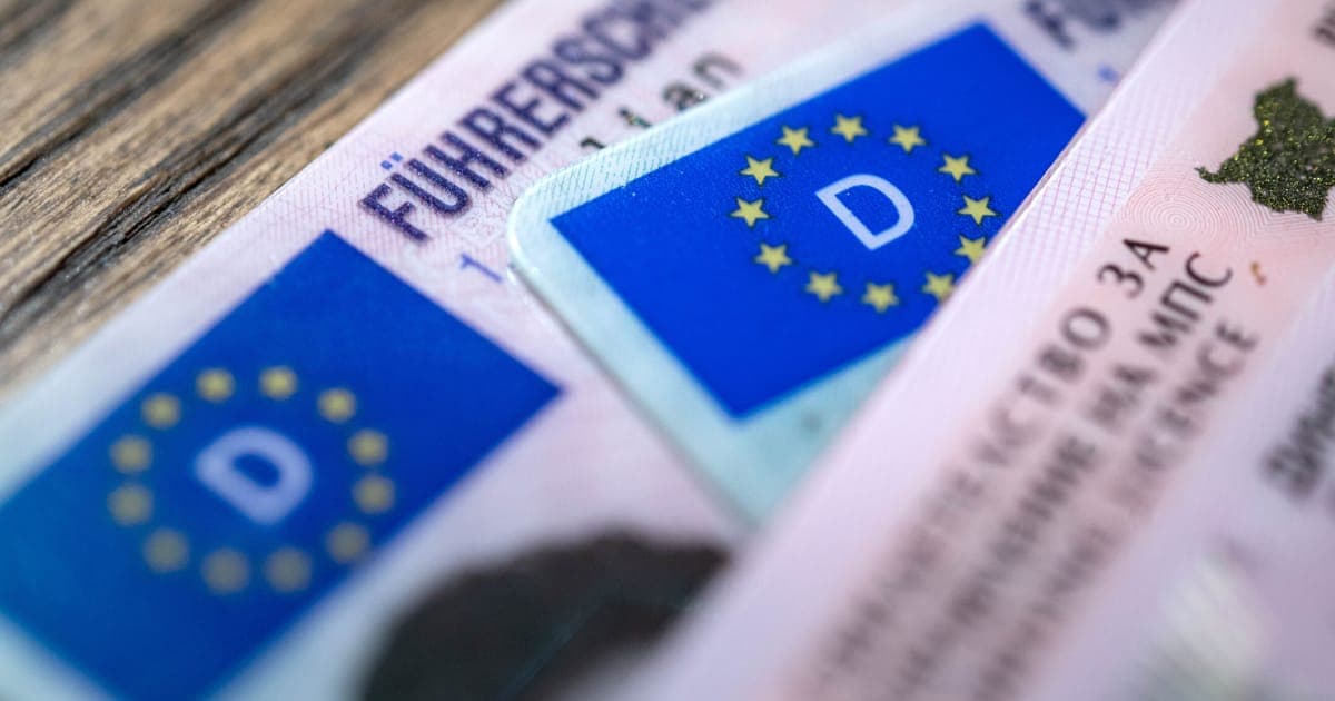 Brussels Launches Age Checking App; Hackers Claim It Can Be Breached in Two Minutes Brussels Launches Age Checking App; Hackers Claim It Can Be Breached in Two Minutes