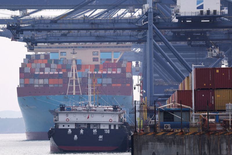 Global Shipping Industry Persists with Green Investments Amid Carbon Price Delay Global Shipping Industry Persists with Green Investments Amid Carbon Price Delay