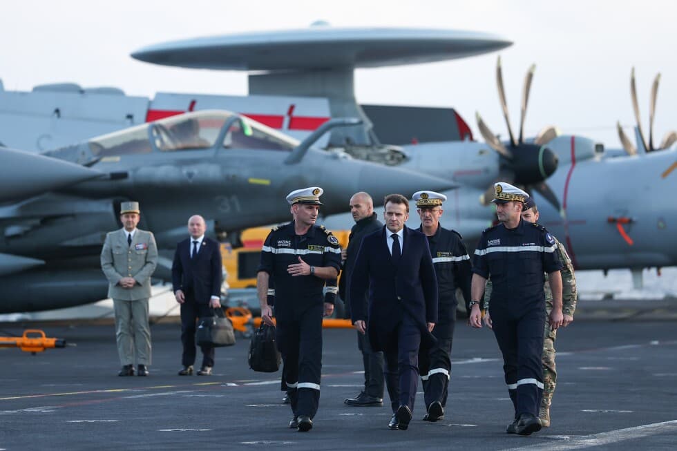 France Moves Aircraft Carrier to Red Sea with Eye on Hormuz Mission