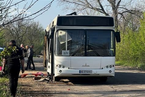 Forty Children on Bus in Ukraine Narrowly Escape Russian Drone Strike Forty Children on Bus in Ukraine Narrowly Escape Russian Drone Strike
