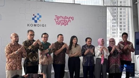Indonesian Citizens Required to Scan Their Faces to Buy New Cell Phone Numbers