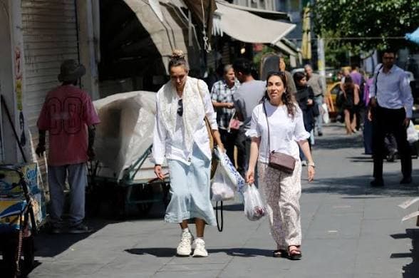 ‘Anything but Normal’: Uncertainty as Iranians Try to Get By Amid US War ‘Anything but Normal’: Uncertainty as Iranians Try to Get By Amid US War