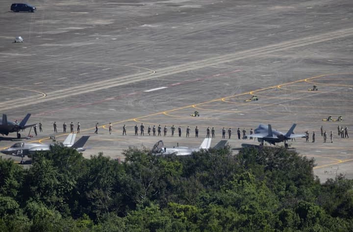 US Pursuing Third Oil Tanker Near Venezuela, Officials Say US Pursuing Third Oil Tanker Near Venezuela, Officials Say