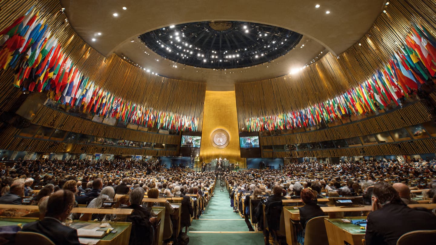 From International Prestige to Political Pressure: The Long Echo of a Single Diplomatic Result From International Prestige to Political Pressure: The Long Echo of a Single Diplomatic Result