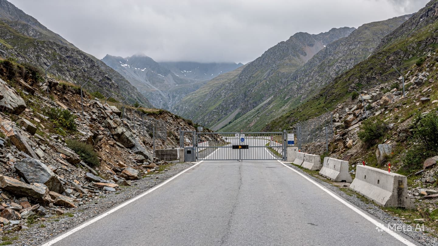 Between the Borderline and the Flash: A Reflective Narrative on Sudden Regional Friction Between the Borderline and the Flash: A Reflective Narrative on Sudden Regional Friction