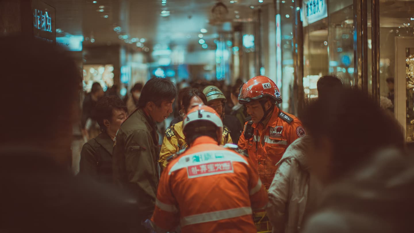 An Unusual Smell Turned an Ordinary Day Into Confusion in Tokyo