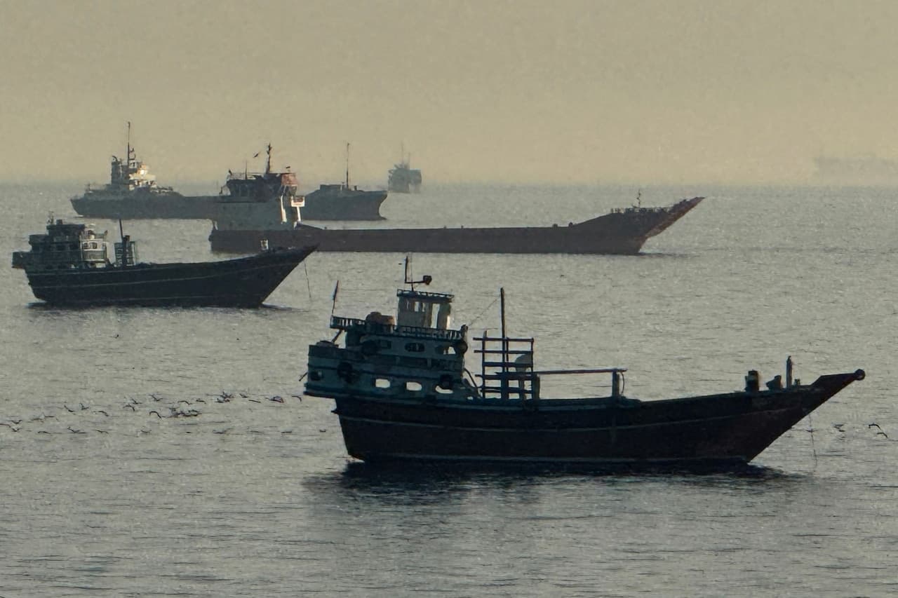 Seoul Confirms Korean Tanker Exits Hormuz Under Coordination with Iran
