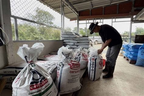 Thailand Offers Food in Exchange for Iran's Plastic Pellets and Fertilizer Thailand Offers Food in Exchange for Iran's Plastic Pellets and Fertilizer