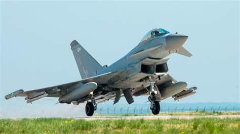 Russian Jets 'Dangerously' Intercept RAF Spy Plane Over Black Sea