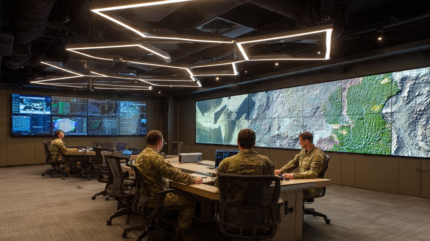 Where Borders Meet Memory: America, Poland, and the Unsteady Geometry of Security