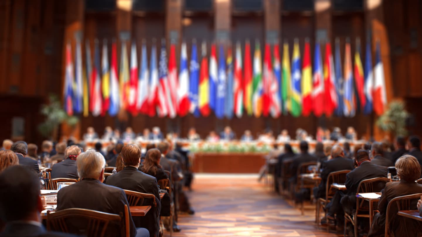 When a Nation Becomes a Magnet for Global Capital When a Nation Becomes a Magnet for Global Capital