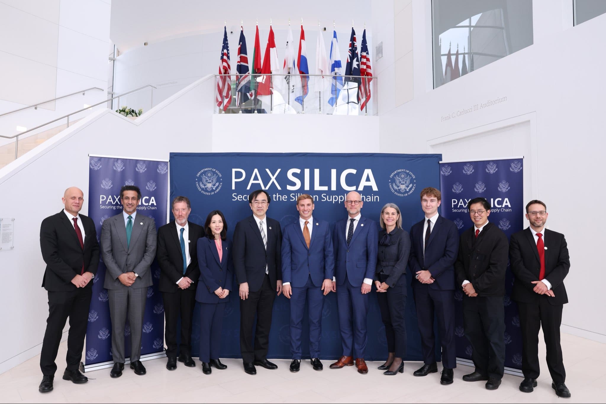 Israel Joins US-Led "Pax Silica" to Secure Critical Silicon Supply Chain Israel Joins US-Led "Pax Silica" to Secure Critical Silicon Supply Chain