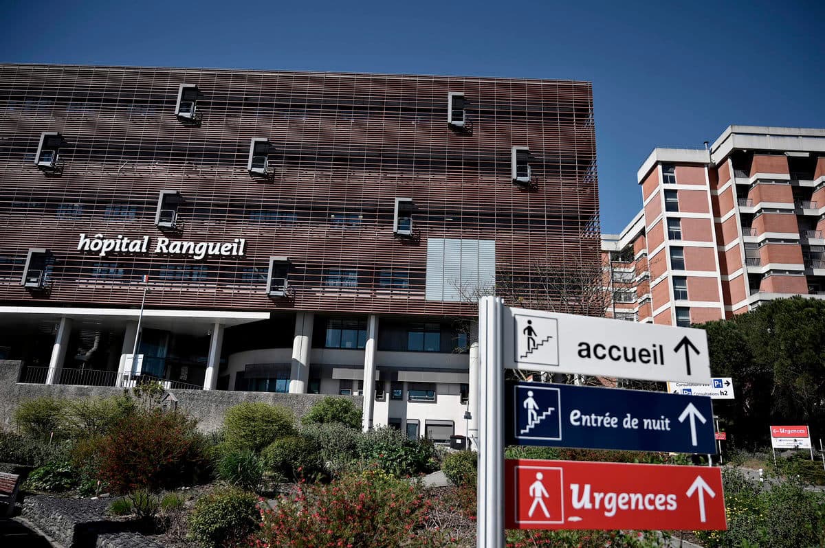 Hospital Evacuated After 'Man Found to Have WW1 Artillery Shell in Rectum' Hospital Evacuated After 'Man Found to Have WW1 Artillery Shell in Rectum'