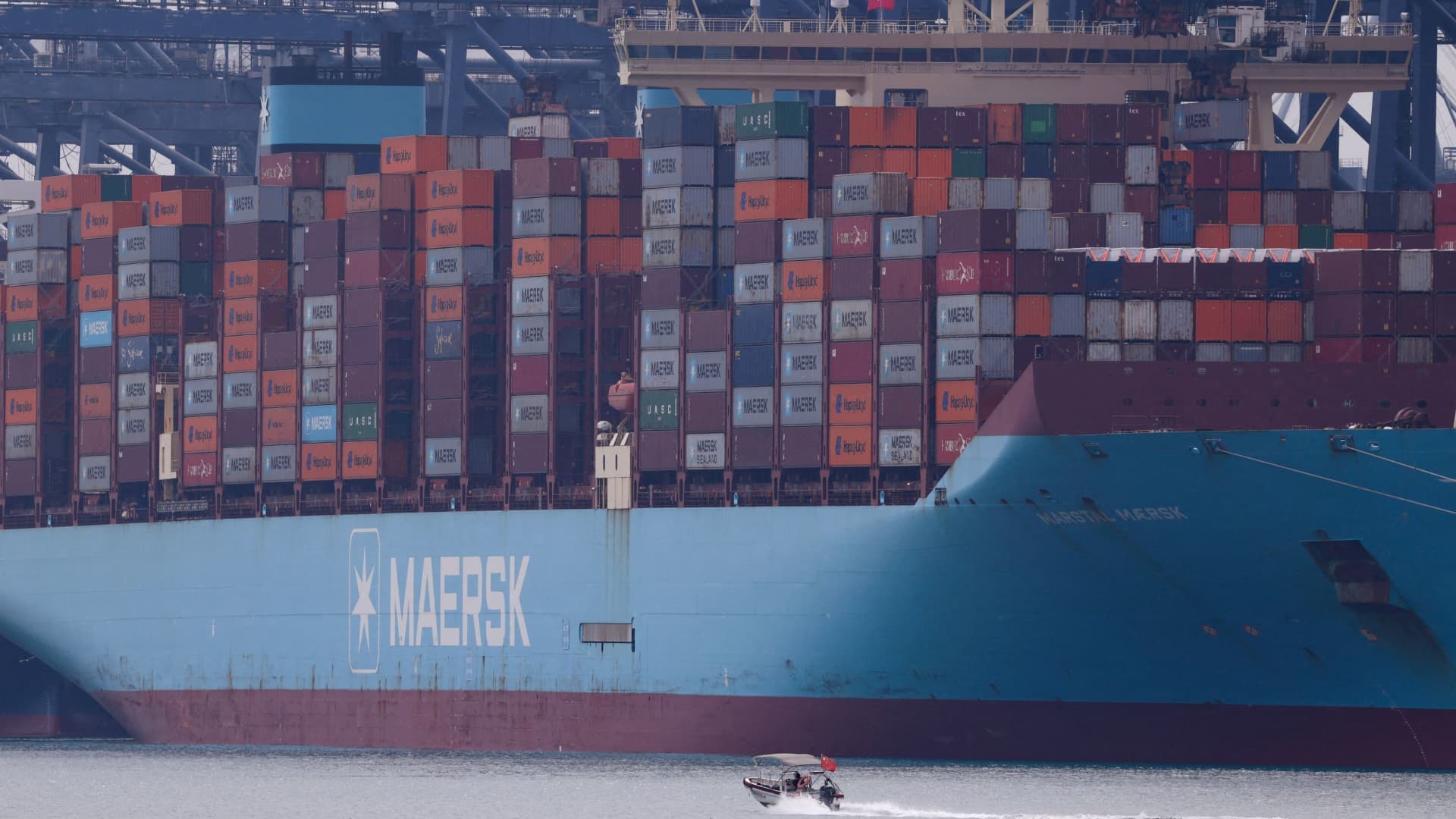Trade Deficit Soars 94% in November, Surpassing Last Year’s Levels Despite Tariff Efforts Trade Deficit Soars 94% in November, Surpassing Last Year’s Levels Despite Tariff Efforts